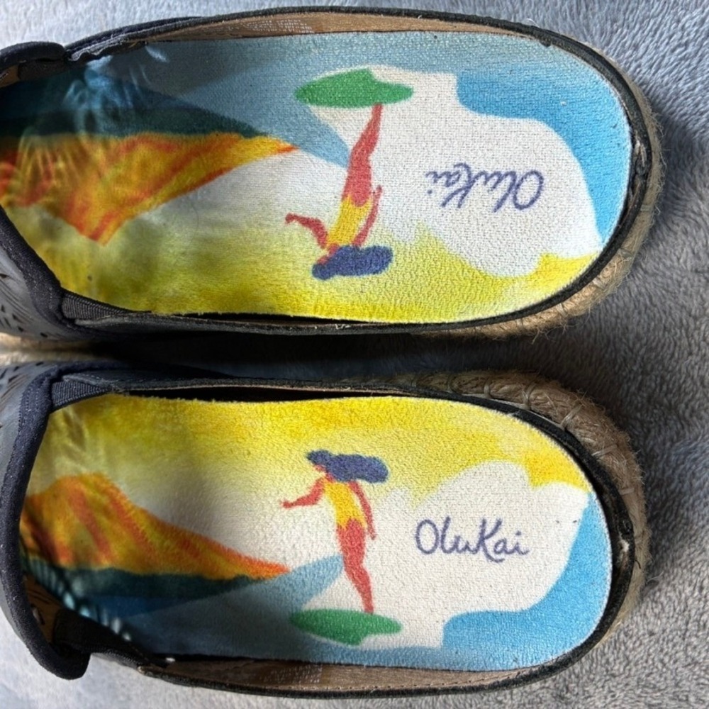 OluKai Kaula 'Olu 'Ili Black Leather Laser Cut Espadrille Mules Womens 8 20450 - Picture 4 of 16